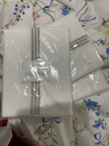 215 matouk nwt 2pc - nwt, standard