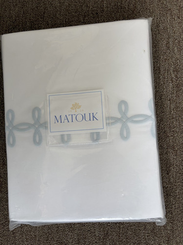 Matouk gordian knot duvet - matouk,